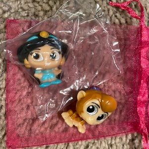 Disney Doorables Jasmine & Abu